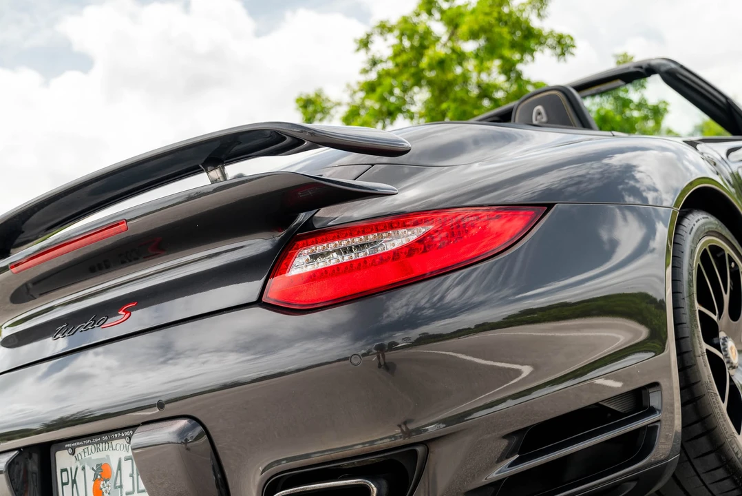 2011 Porsche 997 Turbo S - Image 29 of 31