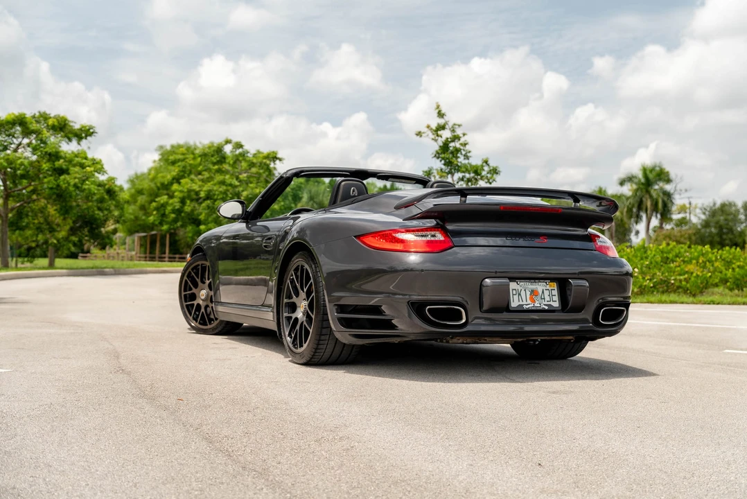 2011 Porsche 997 Turbo S - Image 13 of 31