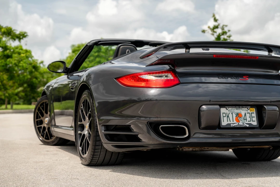 2011 Porsche 997 Turbo S - Image 30 of 31