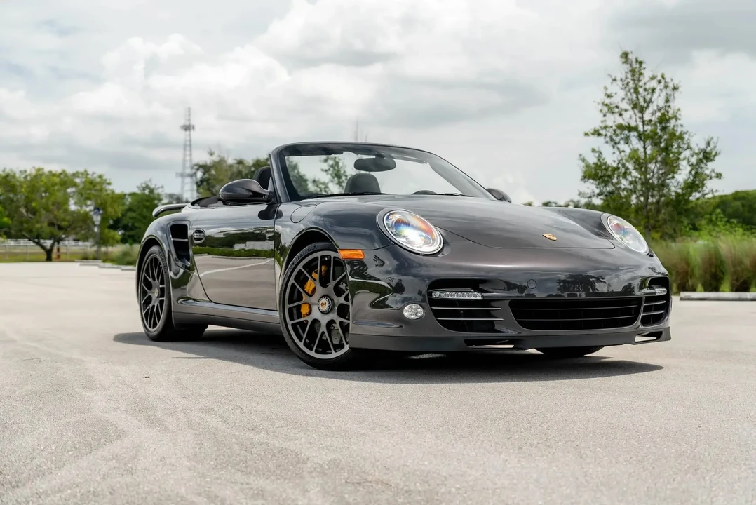 2011 Porsche 997 Turbo S - Image 20 of 31