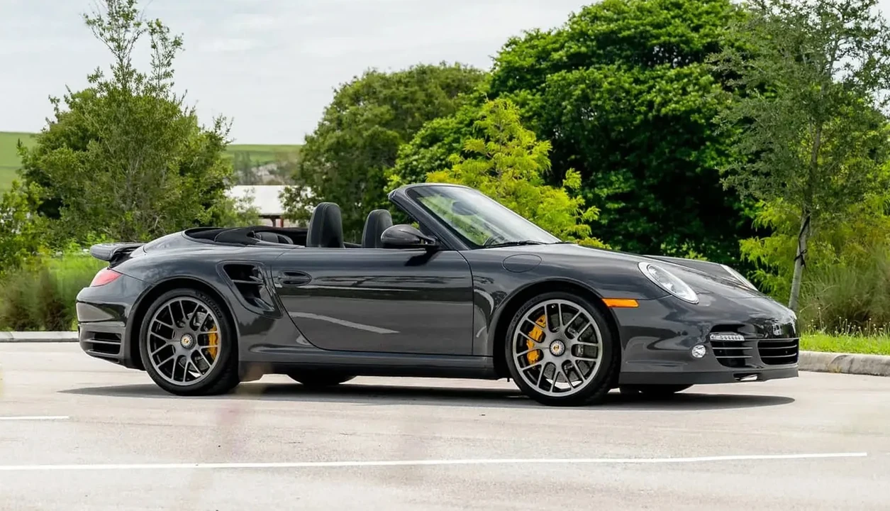 2011 Porsche 997 Turbo S - Image 5 of 31