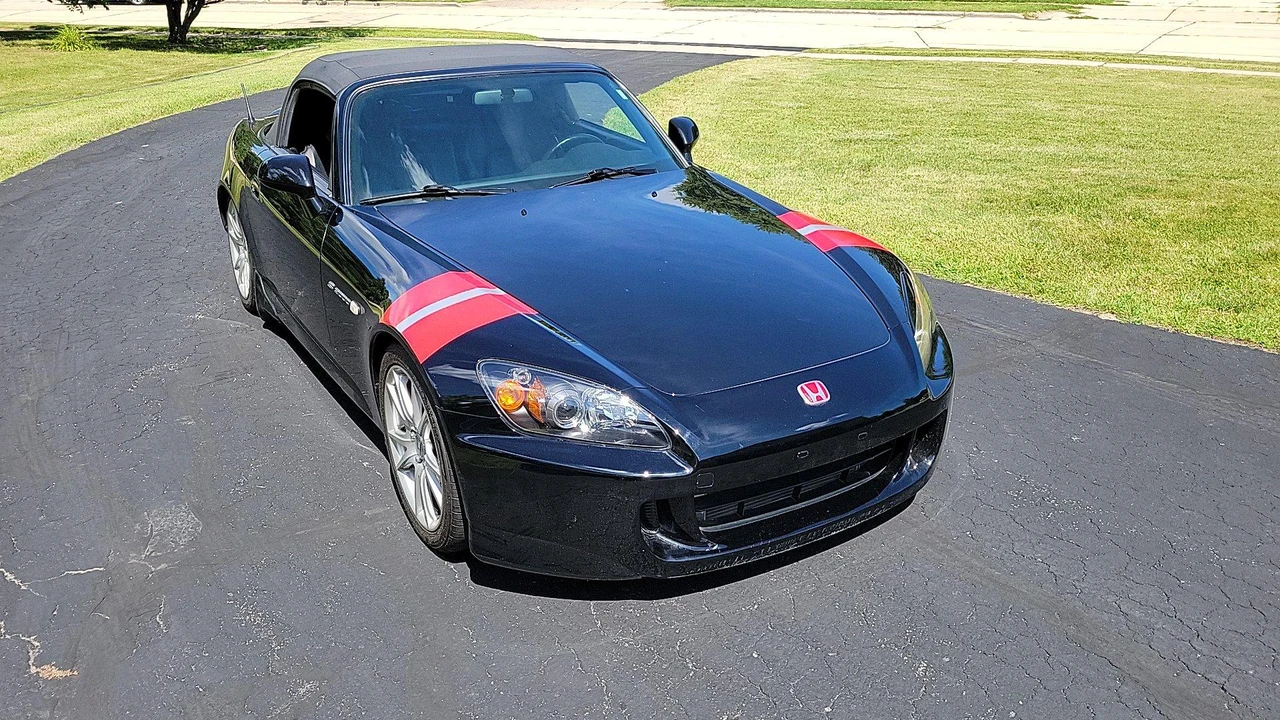 2004 Honda AP2 S2000 - Image 9 of 31