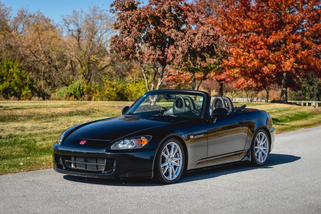 2004 Honda AP2 S2000 - Image 2 of 31