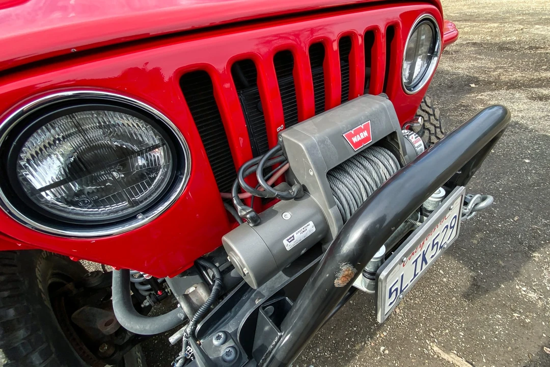 2004 Jeep TJ Wrangler - Image 9 of 31