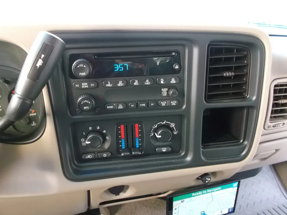 2005 GMC Sierra 2nd Gen - Image 27 of 31