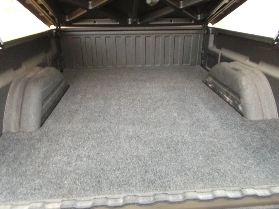 2005 GMC Sierra 2nd Gen - Image 14 of 31