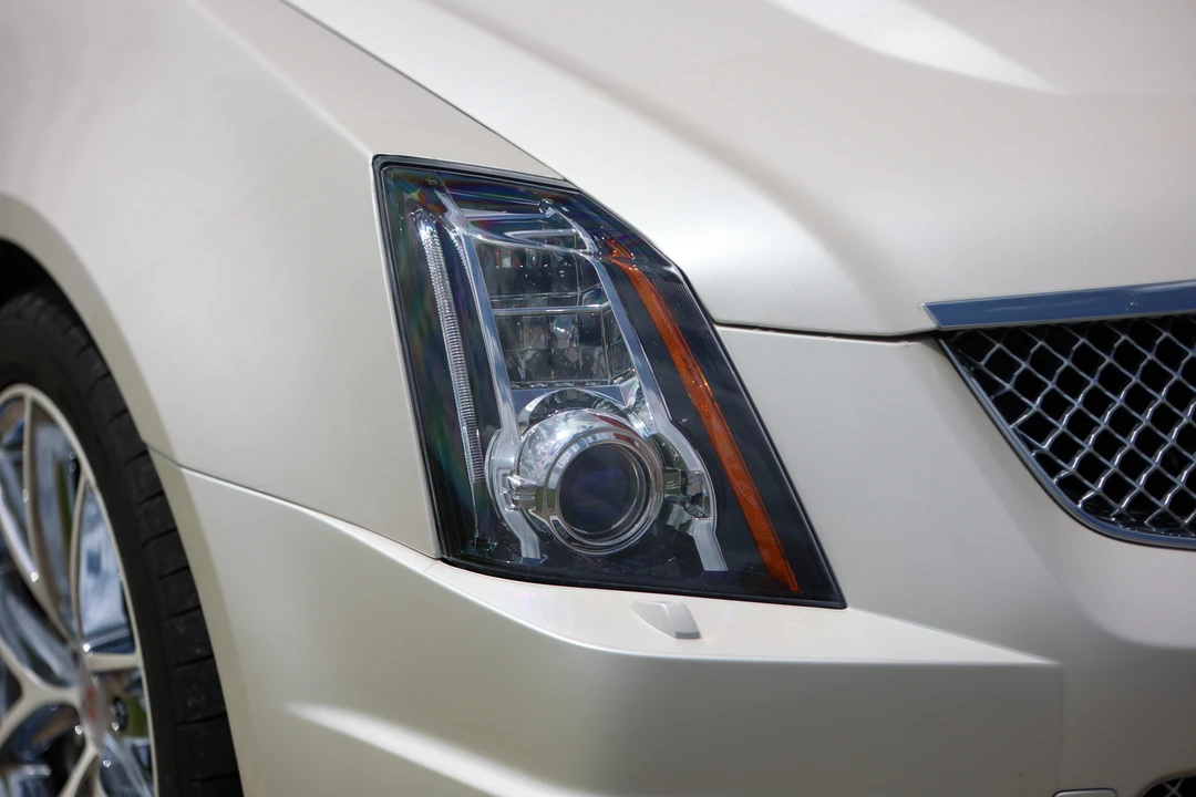 2011 Cadillac CTS-V 2nd Gen - Image 13 of 31