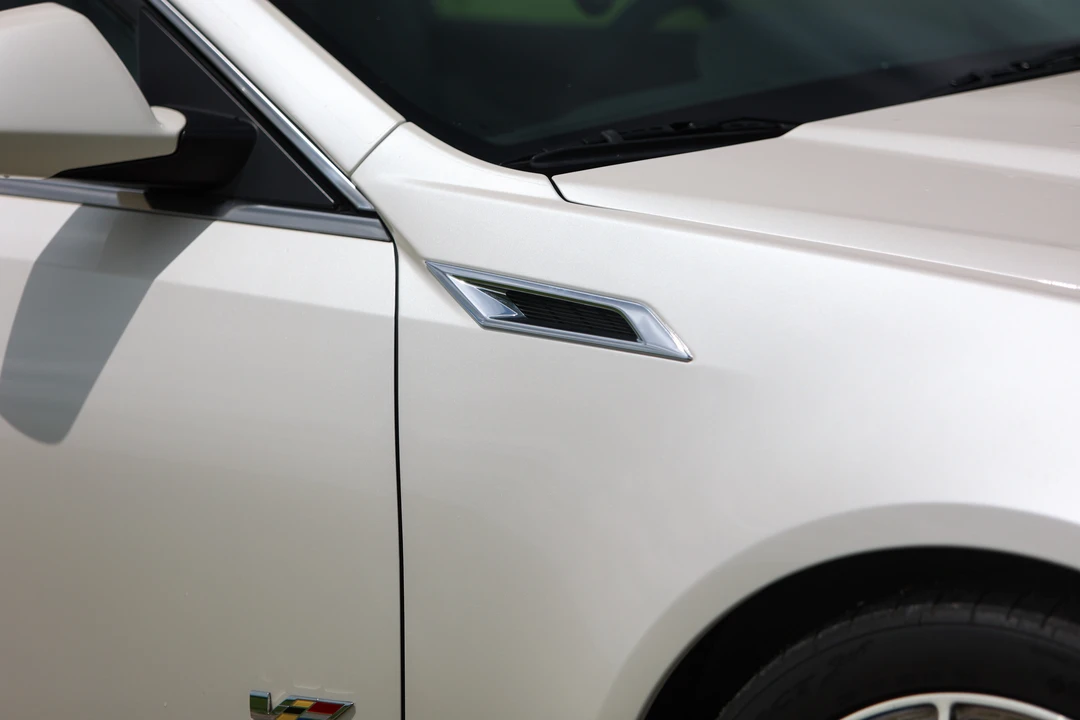 2011 Cadillac CTS-V 2nd Gen - Image 18 of 31