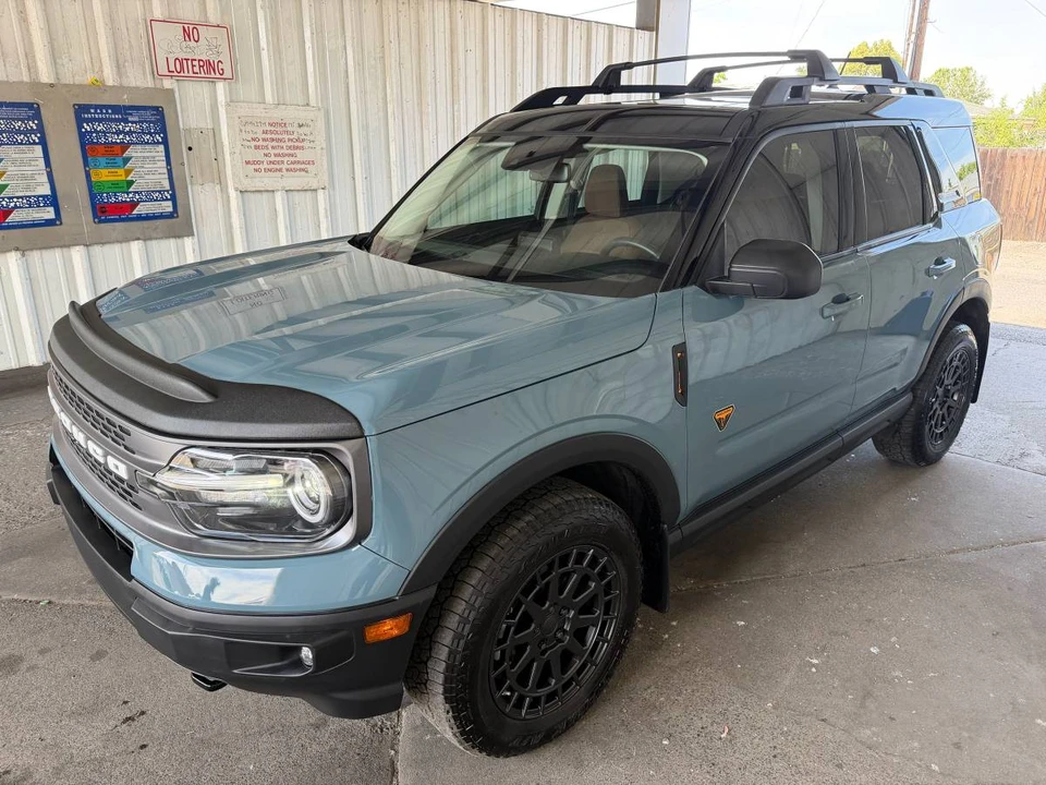 2023 Ford Bronco Sport - Image 2 of 18