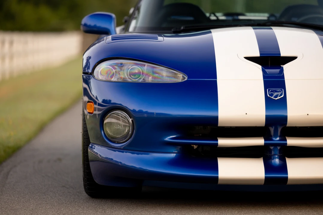 1996 Dodge Viper GTS 2nd Gen - Image 27 of 31