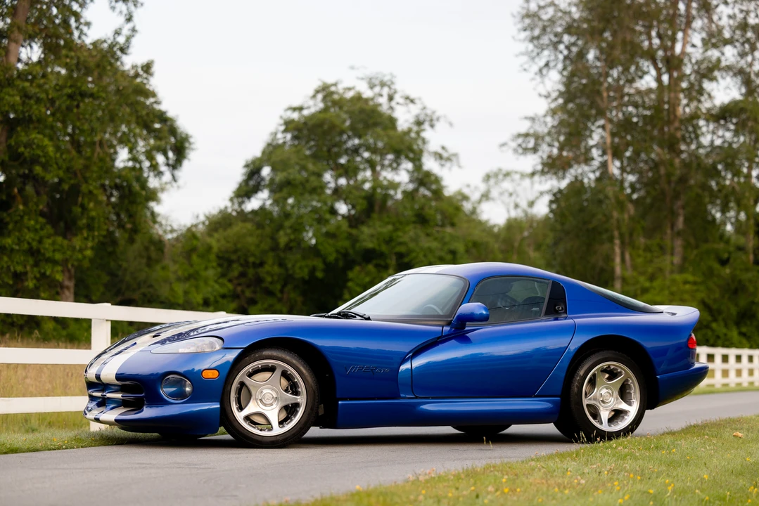 1996 Dodge Viper GTS 2nd Gen - Image 22 of 31