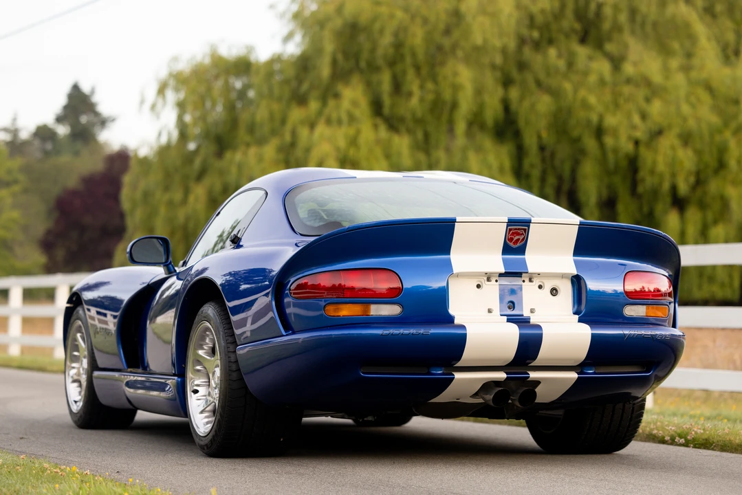 1996 Dodge Viper GTS 2nd Gen - Image 18 of 31