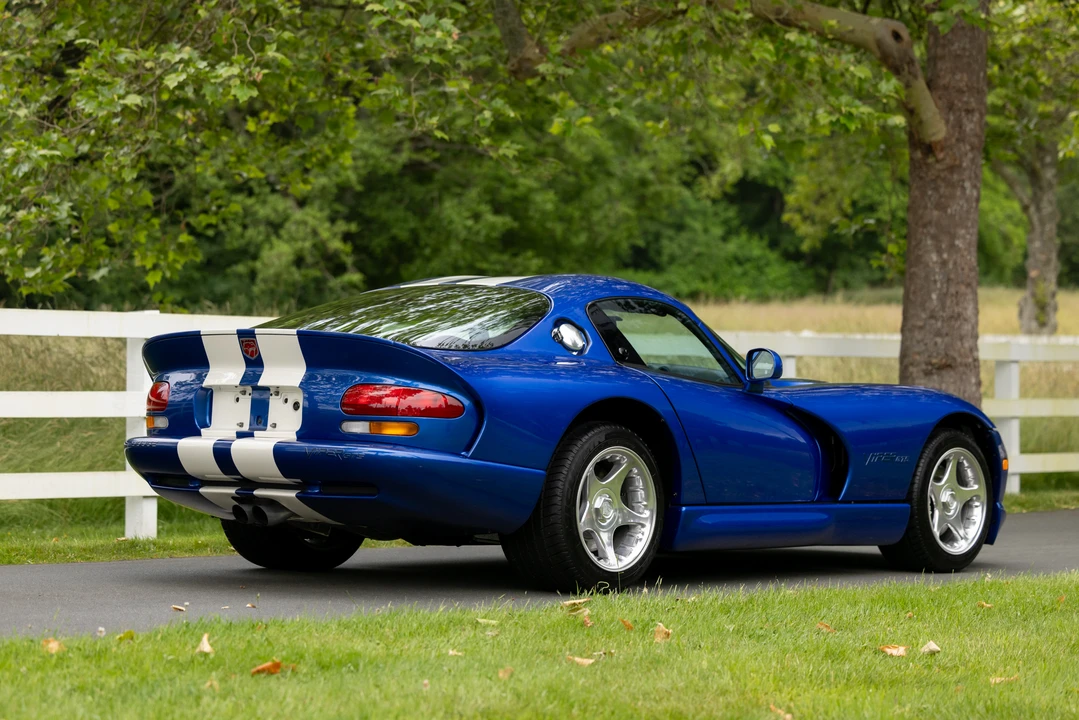 1996 Dodge Viper GTS 2nd Gen - Image 13 of 31