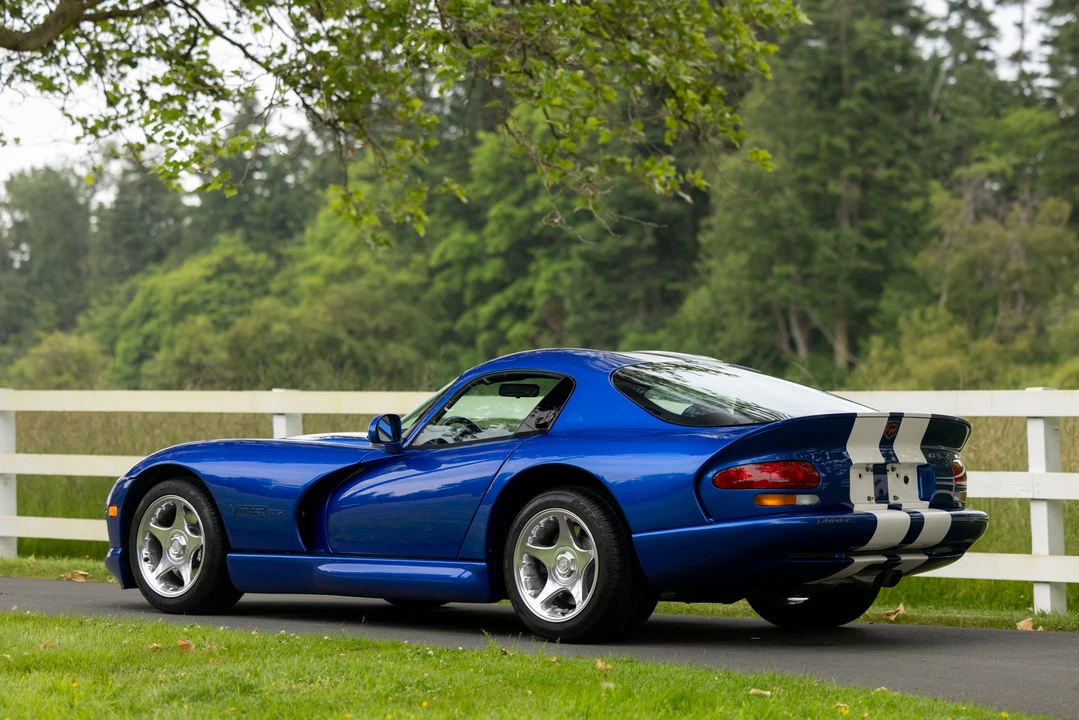 1996 Dodge Viper GTS 2nd Gen - Image 20 of 31