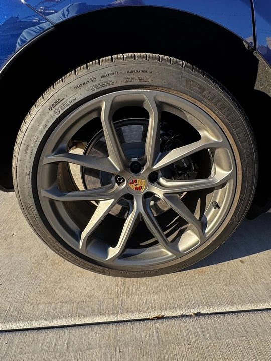 2023 Porsche Macan GTS - Image 12 of 24