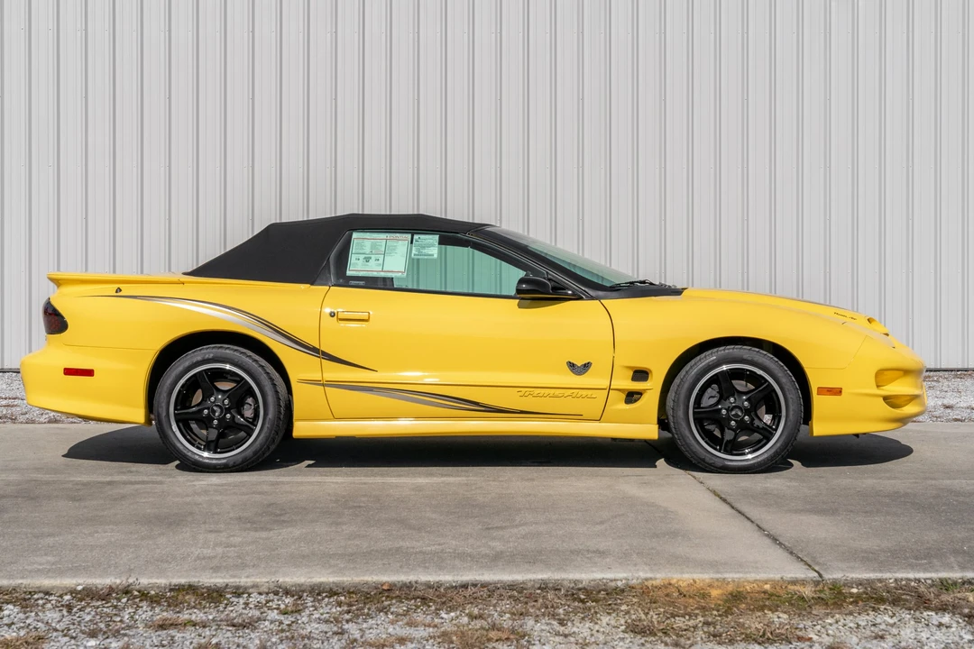 2002 Pontiac Firebird Trans Am 4th Gen - Image 12 of 31
