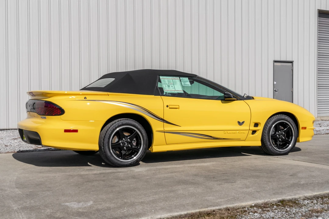 2002 Pontiac Firebird Trans Am 4th Gen - Image 11 of 31