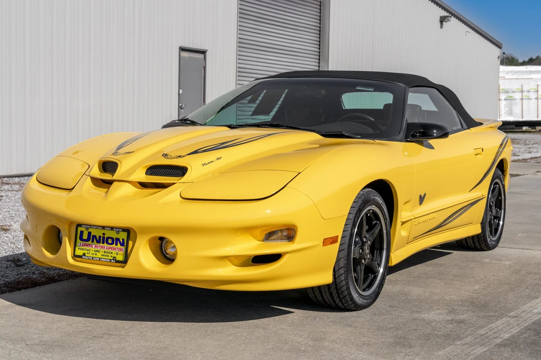 2002 Pontiac Firebird Trans Am 4th Gen - Image 17 of 31