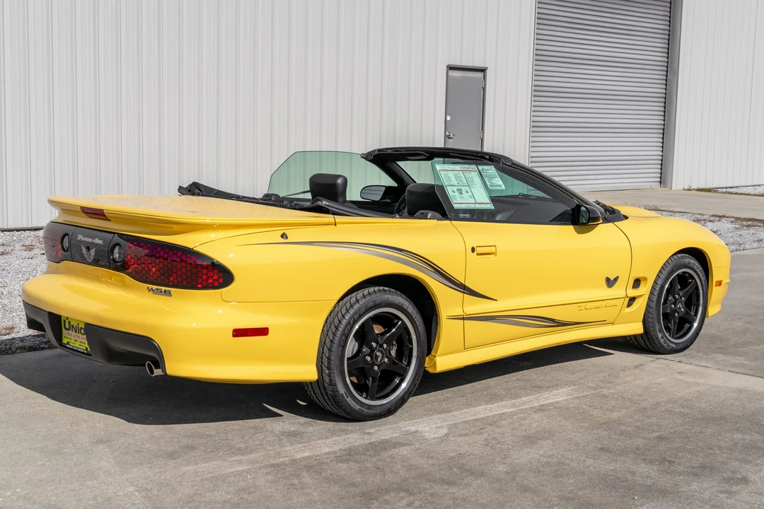 2002 Pontiac Firebird Trans Am 4th Gen - Image 10 of 31