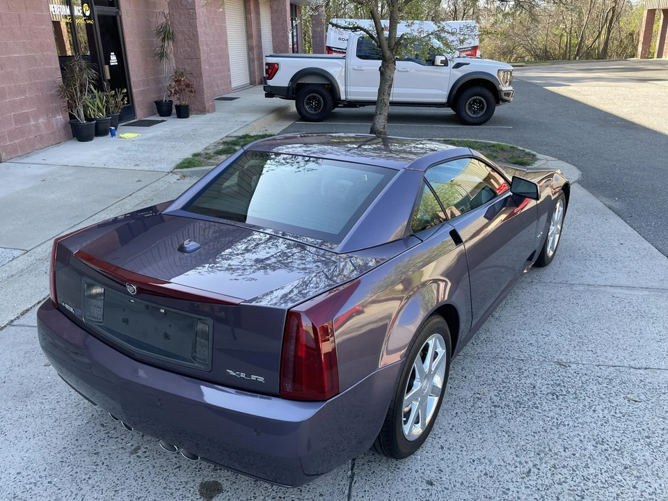 2004 Cadillac XLR - Image 15 of 31