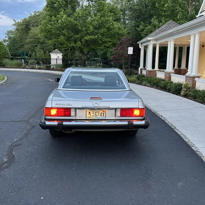 1989 Mercedes-Benz R107 SL-Class - Image 9 of 31