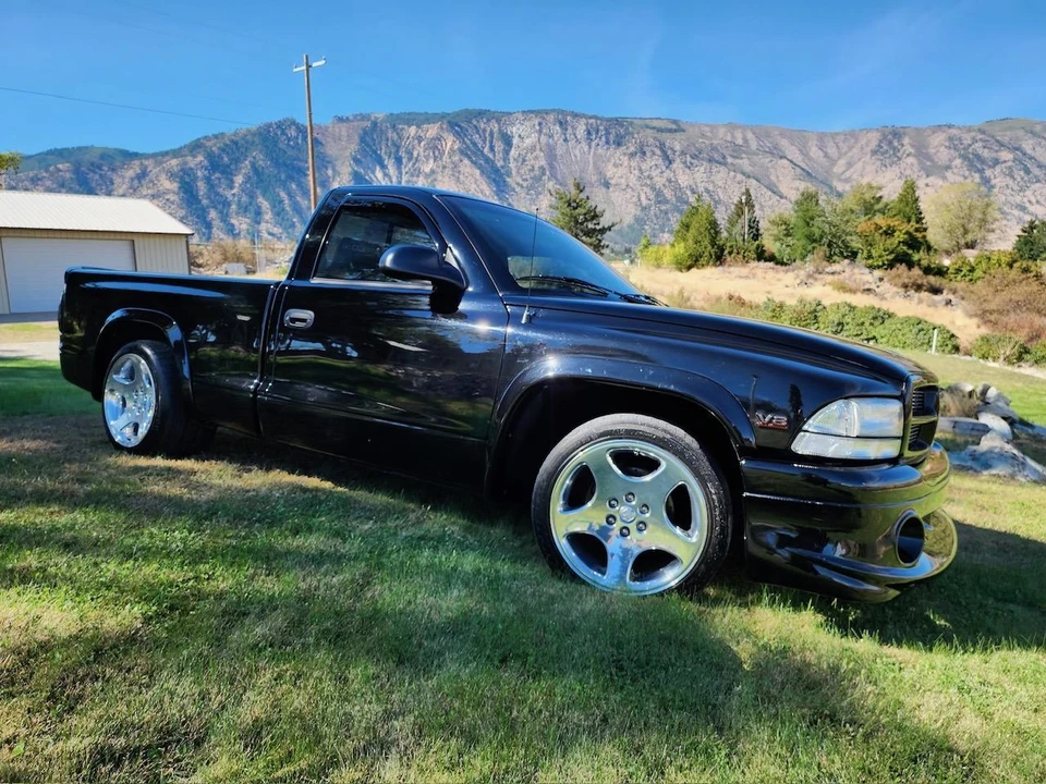 1999 Dodge Dakota 2nd Gen - Image 2 of 31