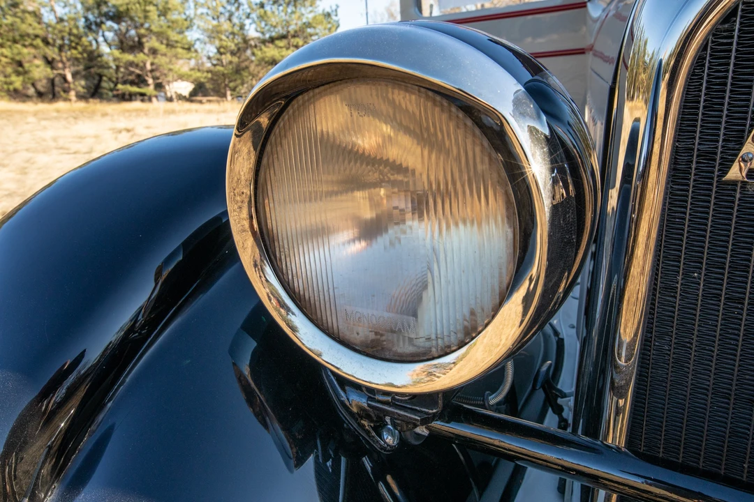 1927 Auburn Eight - Image 15 of 31