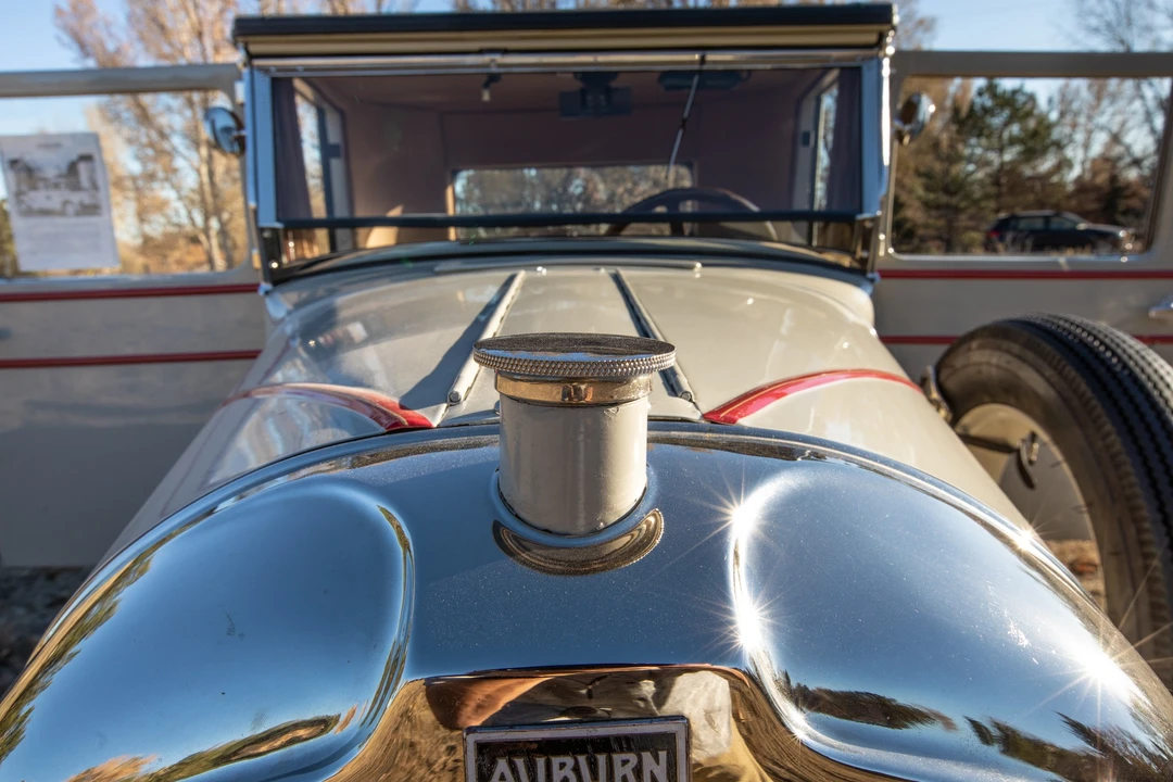 1927 Auburn Eight - Image 13 of 31