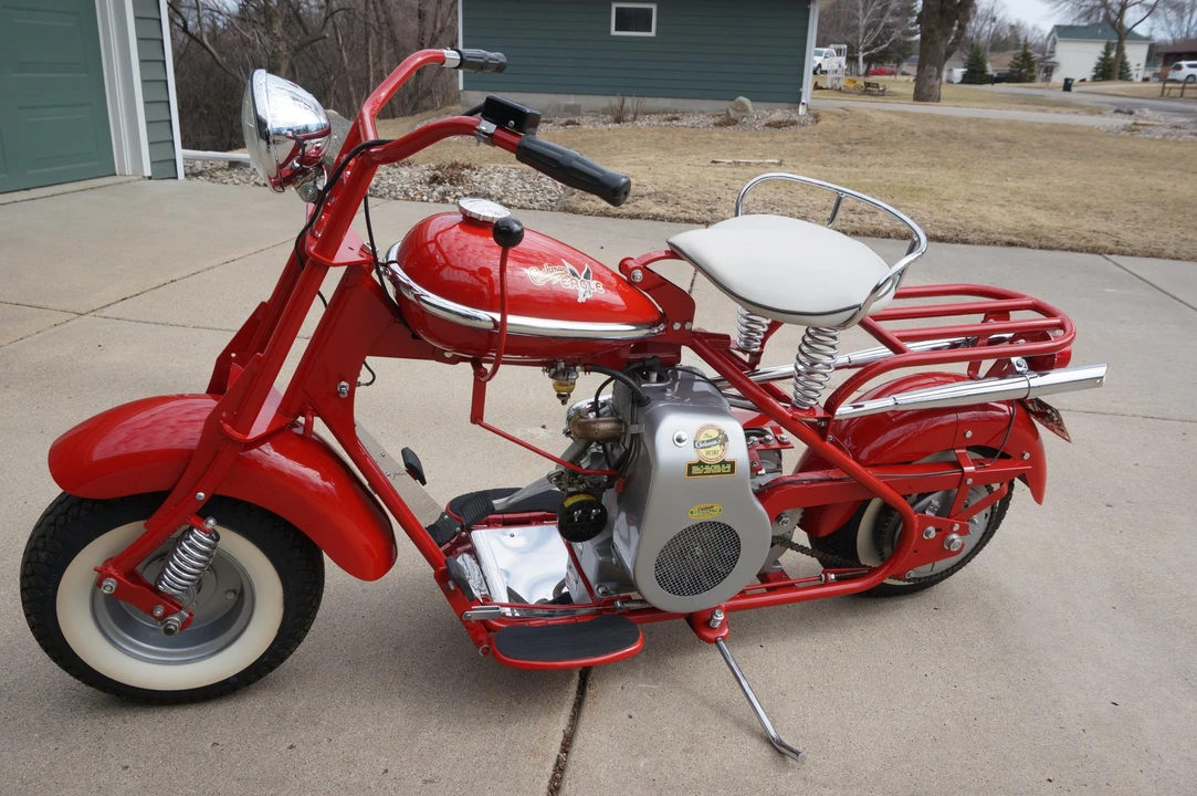1952 Cushman Eagle - Image 3 of 31
