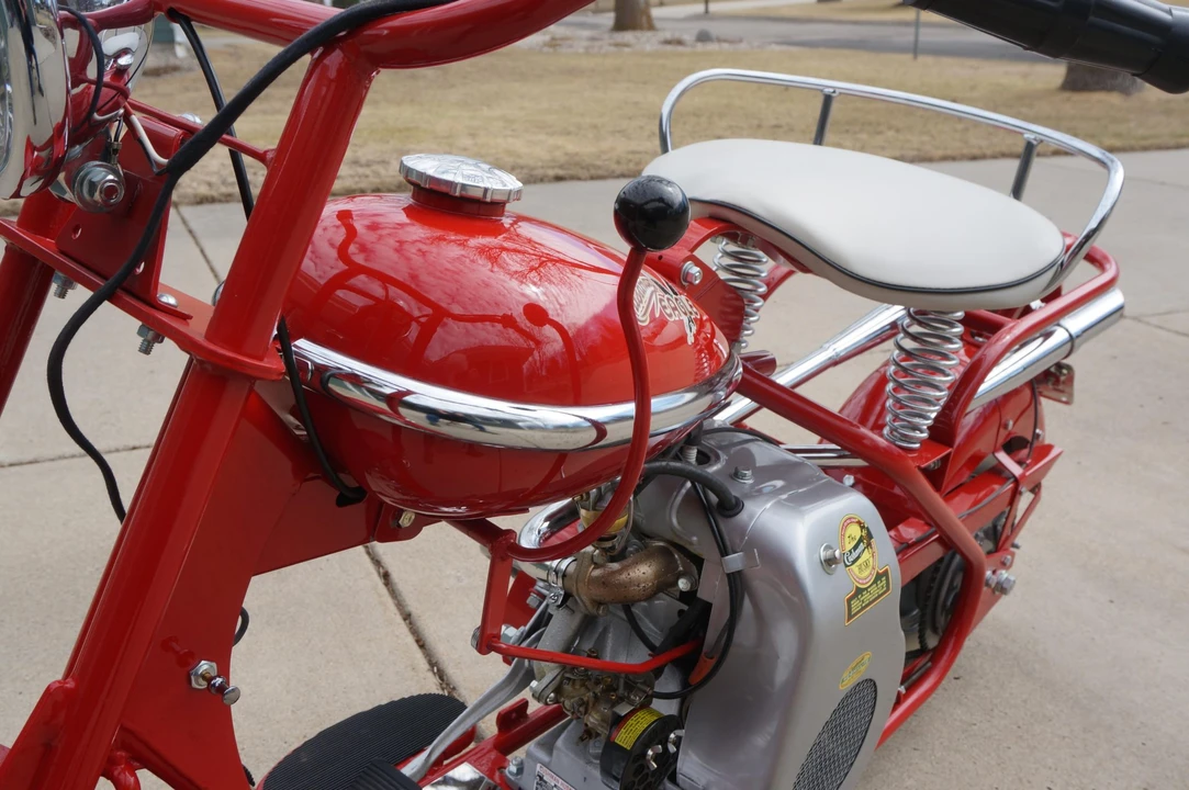 1952 Cushman Eagle - Image 14 of 31
