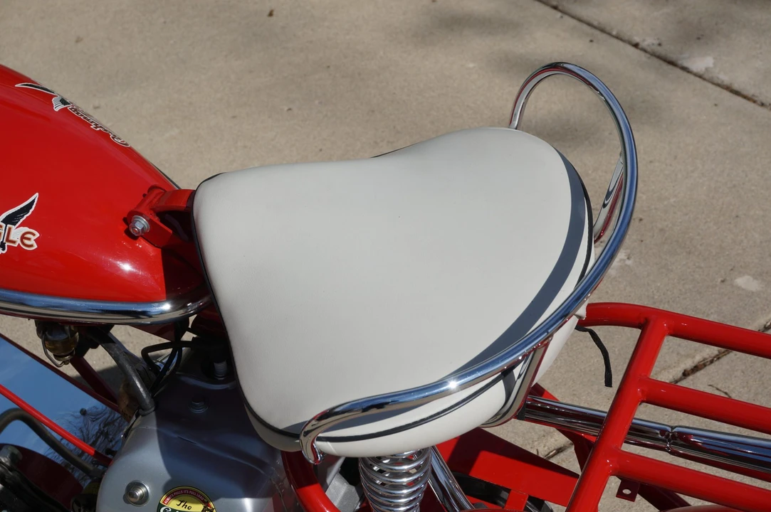 1952 Cushman Eagle - Image 19 of 31