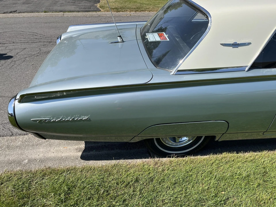 1963 Ford Thunderbird 3rd Gen - Image 30 of 31