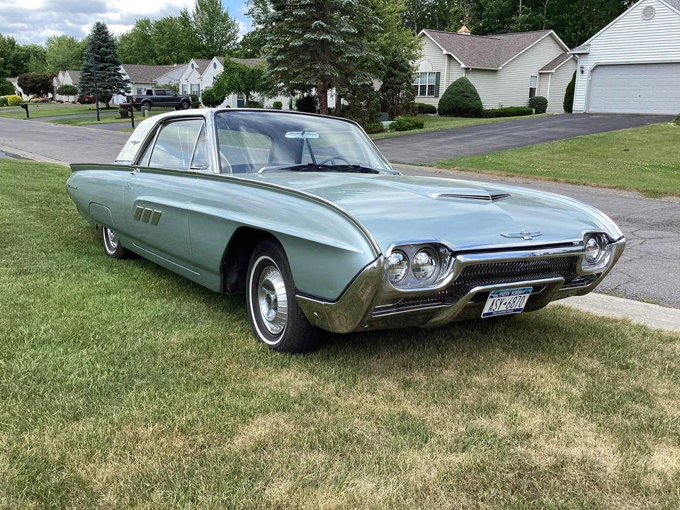 1963 Ford Thunderbird 3rd Gen - Image 3 of 31