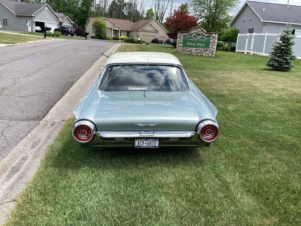 1963 Ford Thunderbird 3rd Gen - Image 7 of 31
