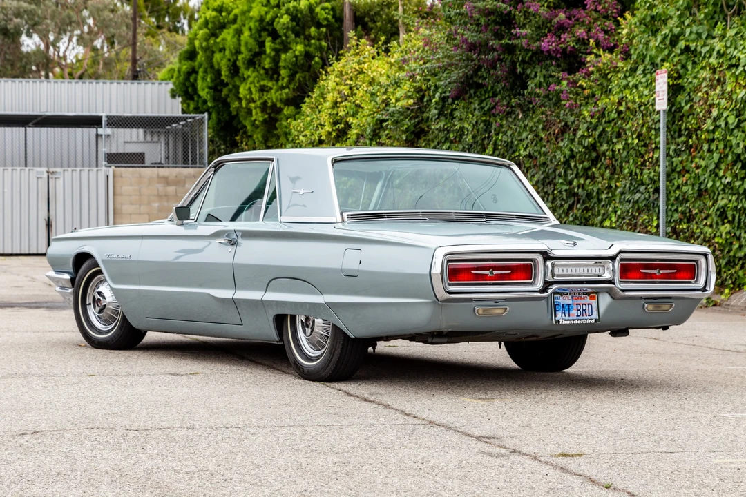 1964 Ford Thunderbird 3rd Gen - Image 7 of 31