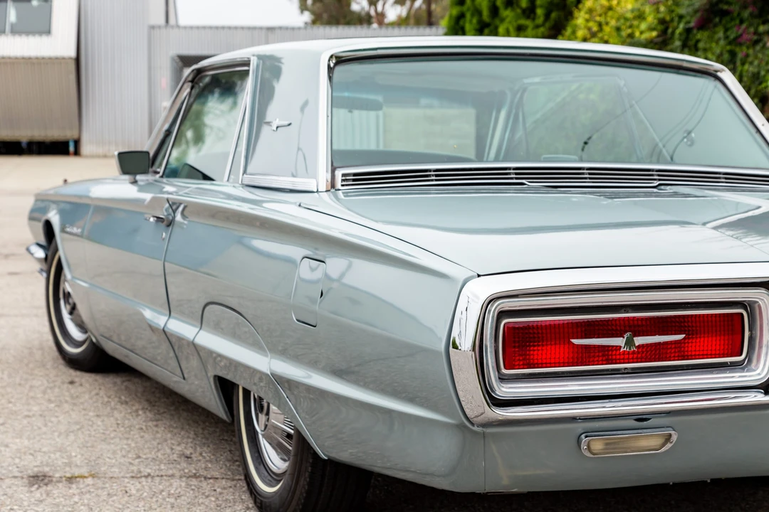 1964 Ford Thunderbird 3rd Gen - Image 15 of 31
