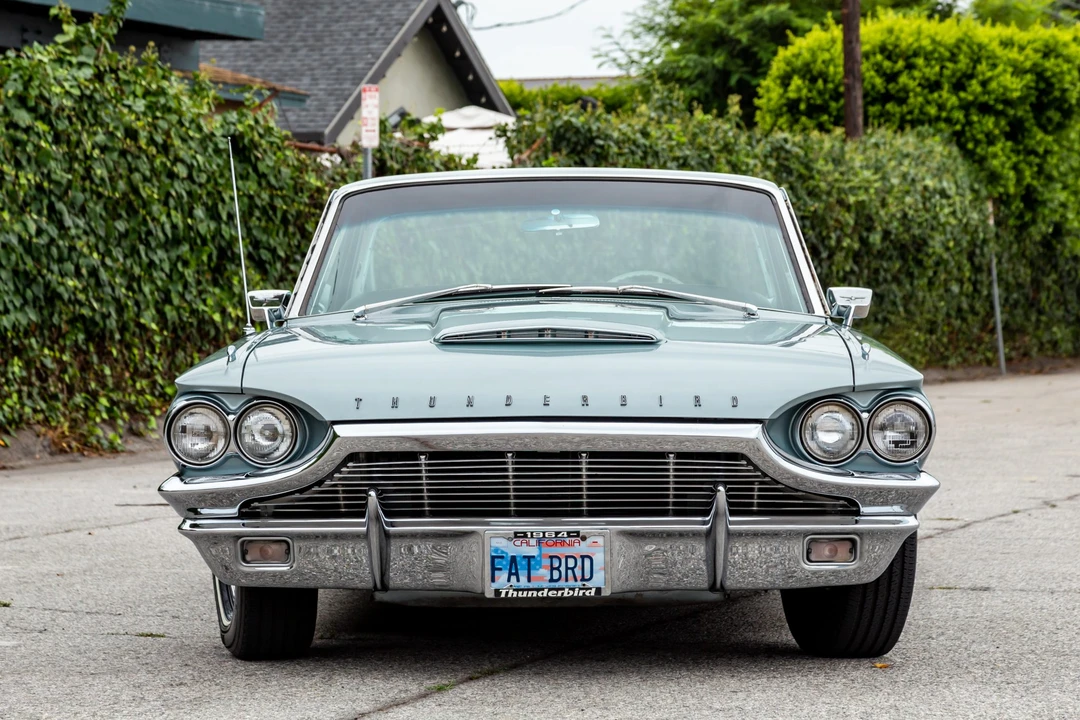 1964 Ford Thunderbird 3rd Gen - Image 2 of 31