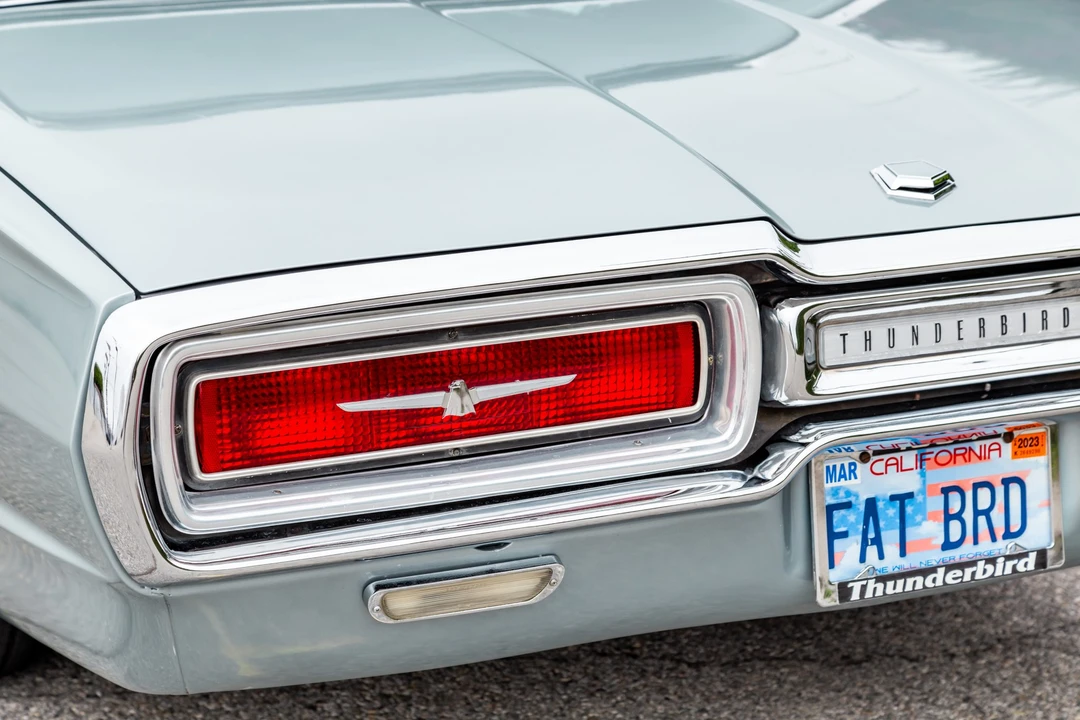 1964 Ford Thunderbird 3rd Gen - Image 17 of 31