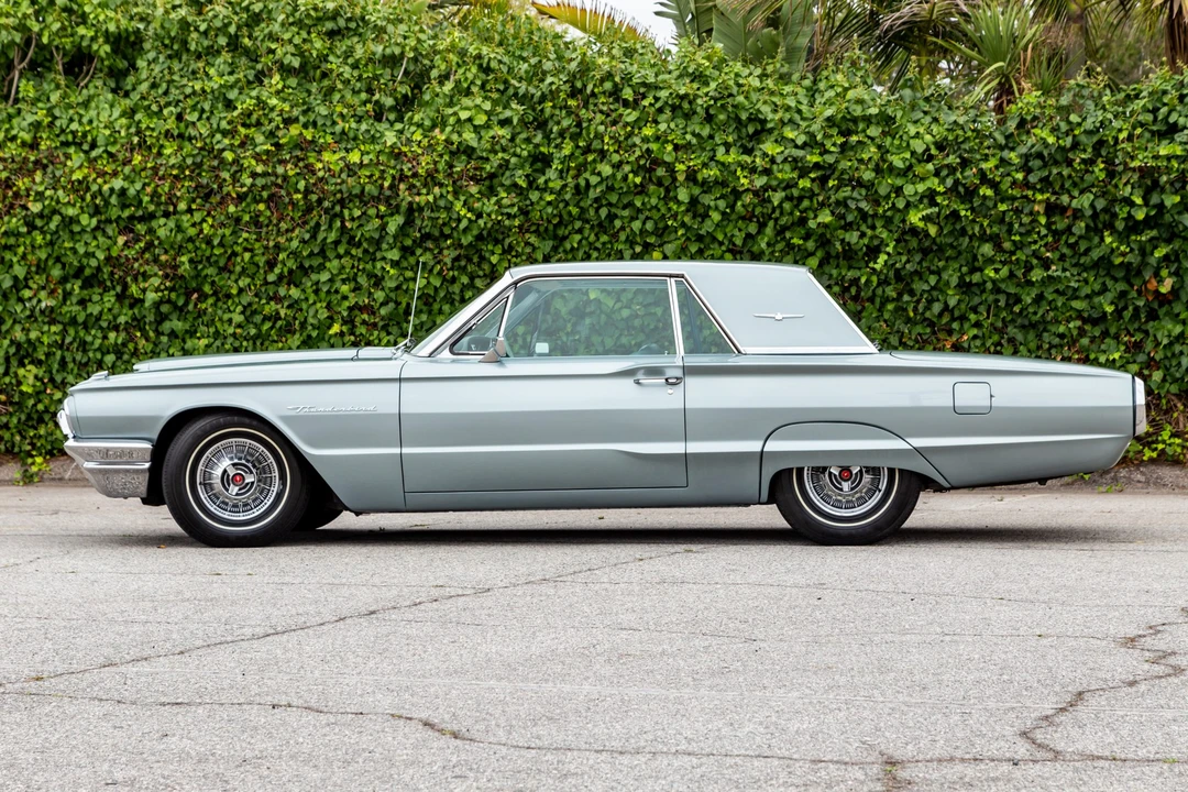 1964 Ford Thunderbird 3rd Gen - Image 8 of 31