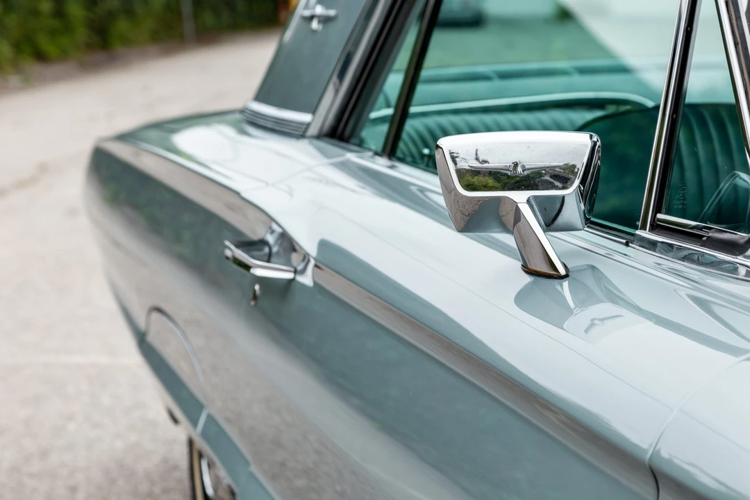 1964 Ford Thunderbird 3rd Gen - Image 25 of 31