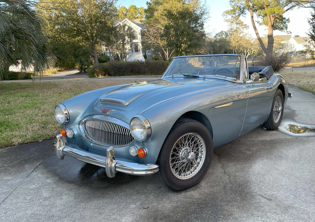 1965 Austin-Healey 3000 Mark III - Image 2 of 31