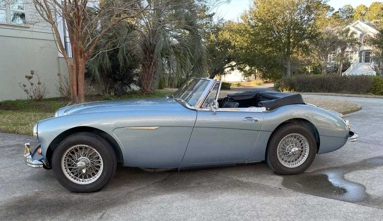 1965 Austin-Healey 3000 Mark III - Image 4 of 31