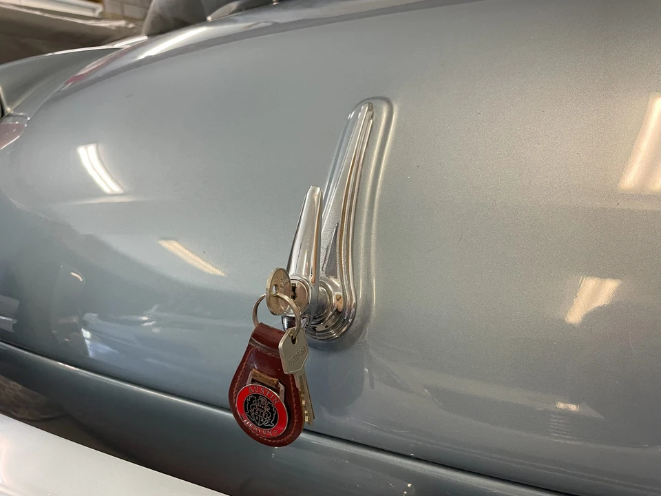 1965 Austin-Healey 3000 Mark III - Image 17 of 31