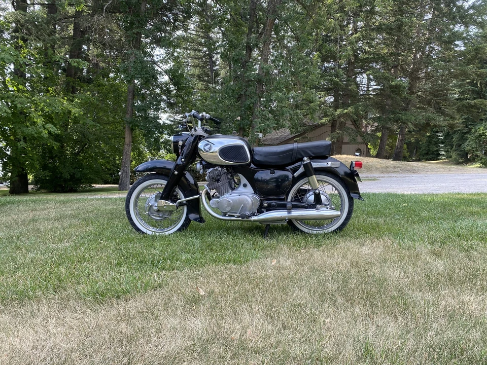 1965 Honda C71 & C72 & C76 & C77 Dream - Image 17 of 31