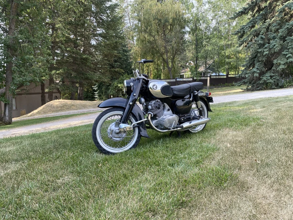 1965 Honda C71 & C72 & C76 & C77 Dream - Image 18 of 31