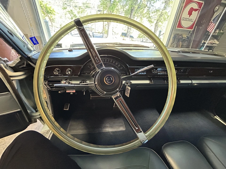 1966 Chrysler Town & Country - Image 23 of 31