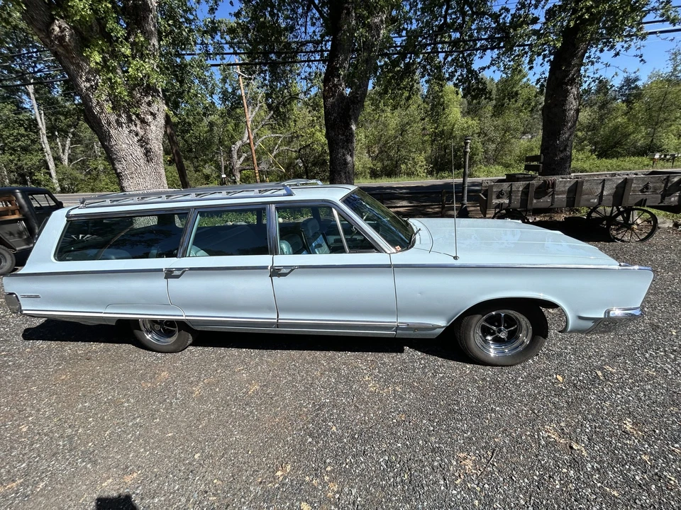 1966 Chrysler Town & Country - Image 7 of 31