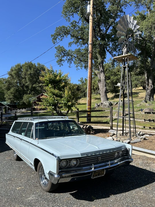 1966 Chrysler Town & Country - Image 6 of 31