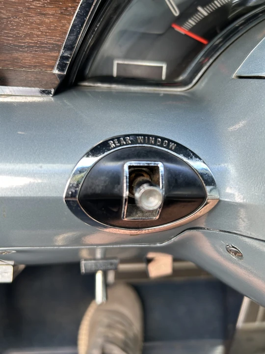 1966 Chrysler Town & Country - Image 28 of 31