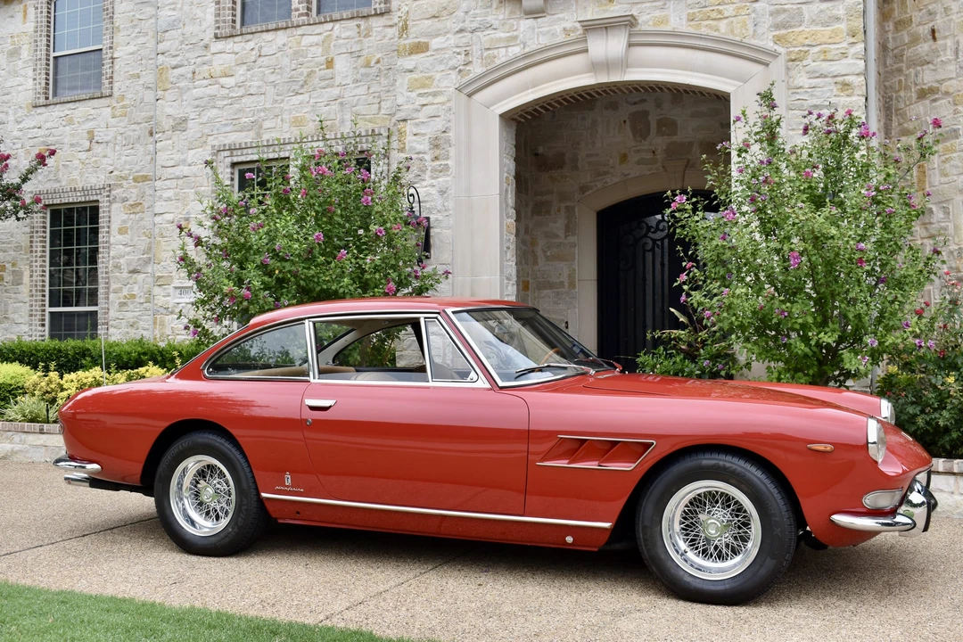 1966 Ferrari 330 GT 2+2 - Image 9 of 31